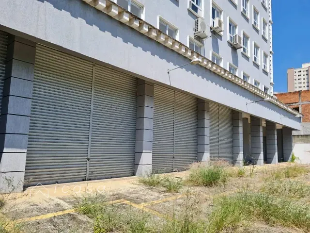 Prédio com 5500m², à venda ou para alugar, no bairro Jardim Satélite em São José dos Campos