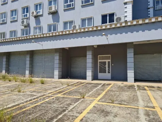 Prédio com 5500m², à venda ou para alugar, no bairro Jardim Satélite em São José dos Campos