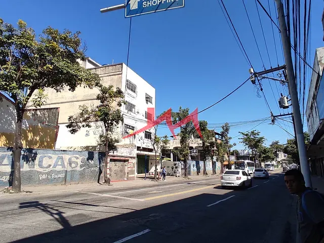 Prédio com 1000m², à venda, no bairro Bairro Antonina em São Gonçalo