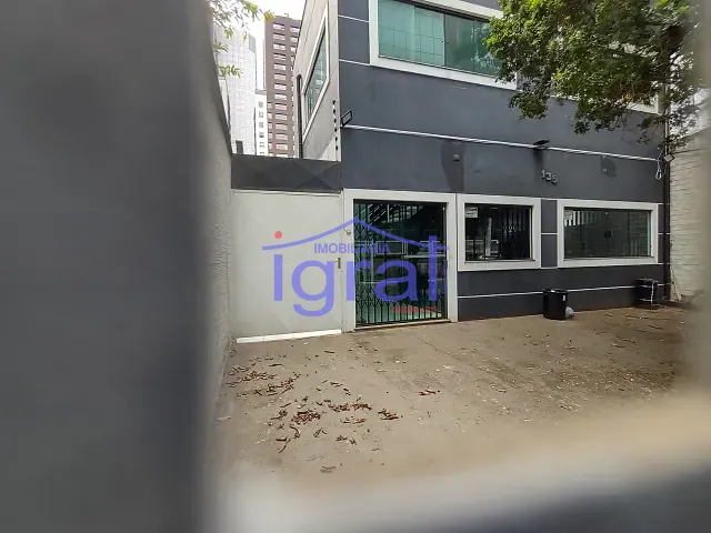 Prédio à venda, no bairro Cidade Monções em São Paulo