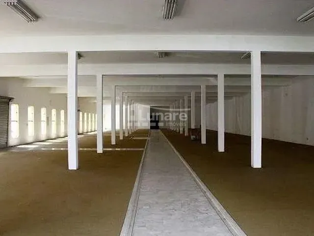 Prédio com 2400m², à venda ou para alugar, no bairro Braz Cubas em Mogi das Cruzes