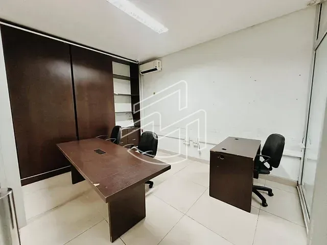 Prédio para alugar, no bairro Sacramenta em Belém