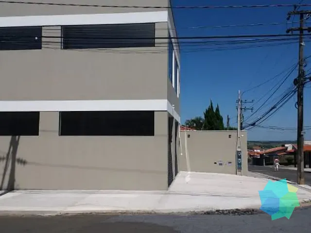 Prédio para alugar, no bairro Jardim Celani em Salto