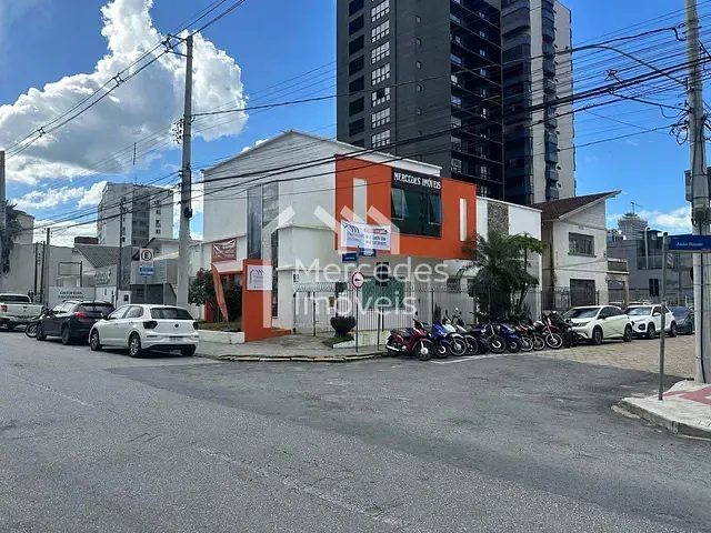 Sala com 300m², à venda, no bairro Centro em Itajaí
