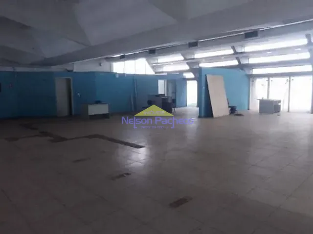 Prédio com 590m², à venda, no bairro Centro em Capivari