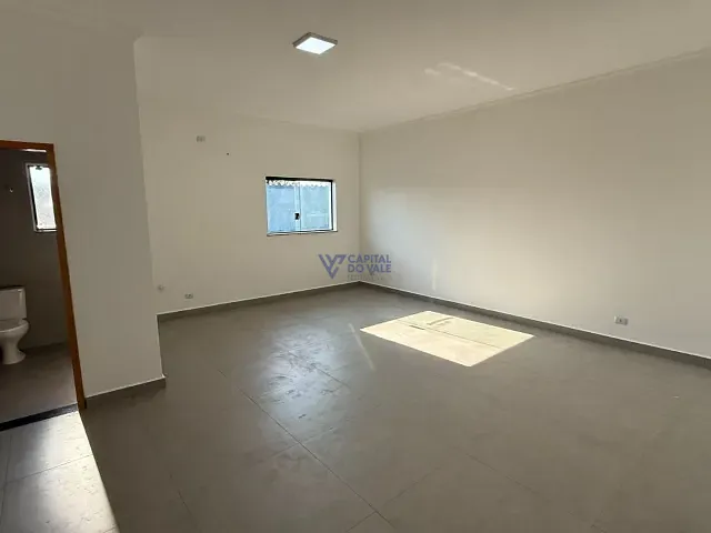 Prédio com 250m², para alugar, no bairro Jardim das Indústrias em São José dos Campos