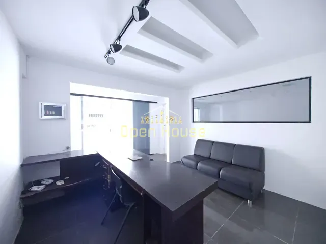Prédio com 792m², para alugar, no bairro Retiro em Volta Redonda