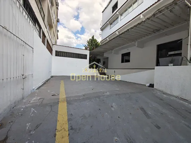 Prédio com 792m², para alugar, no bairro Retiro em Volta Redonda