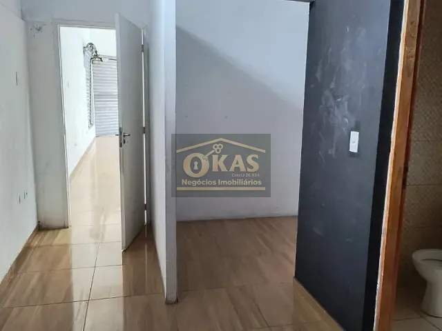 Prédio com 253m², à venda, no bairro Jardim Luella em Suzano