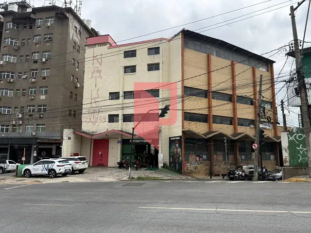 Prédio com 3179m², à venda, no bairro São João Batista (Venda Nova) em Belo Horizonte