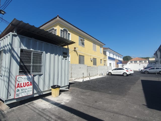 Sala com 24m², para alugar, no bairro Campo Grande em Rio de Janeiro