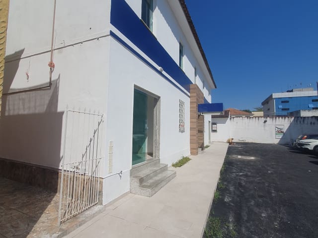 Sala com 24m², para alugar, no bairro Campo Grande em Rio de Janeiro