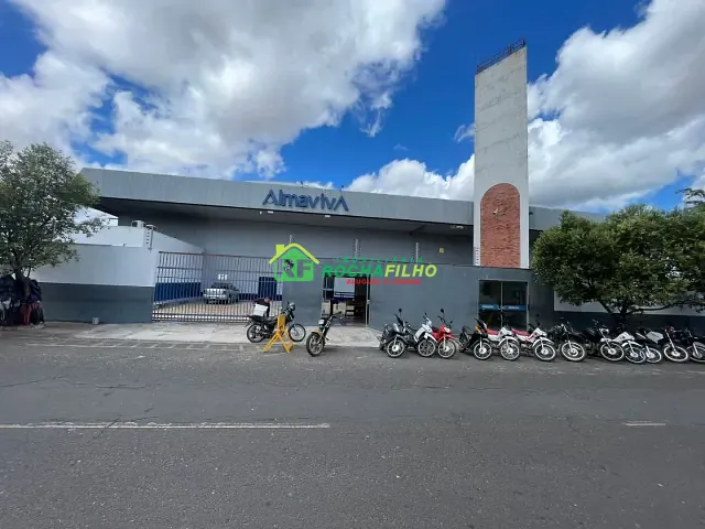 Prédio com 6300m², para alugar, no bairro São Pedro em Teresina