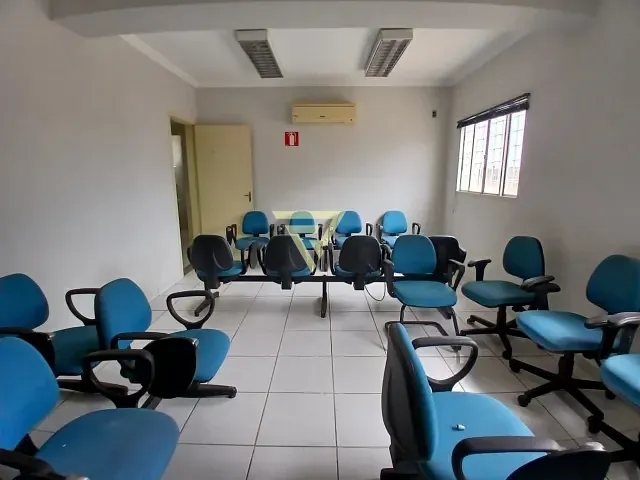 Prédio com 313m², para alugar, no bairro Jardim Califórnia em Ribeirão Preto