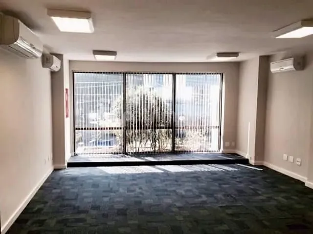 Prédio com 280m², à venda ou para alugar, no bairro Laranjeiras em Rio de Janeiro