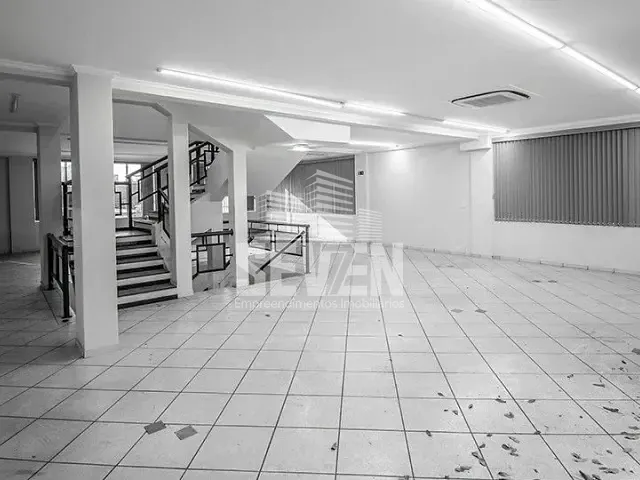 Prédio com 500m², à venda, no bairro Vila Brunhari em Bauru