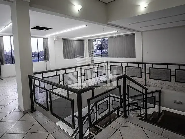 Prédio com 500m², à venda, no bairro Vila Brunhari em Bauru