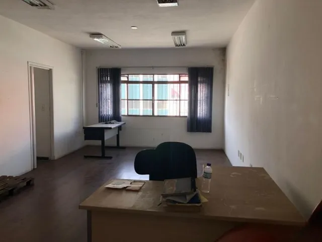 Prédio à venda ou para alugar, no bairro Casa Branca em Santo André