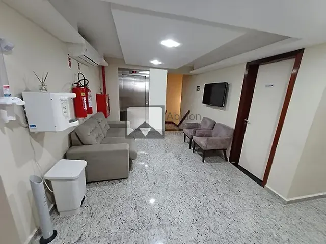 Prédio à venda, no bairro Icaraí em Niterói