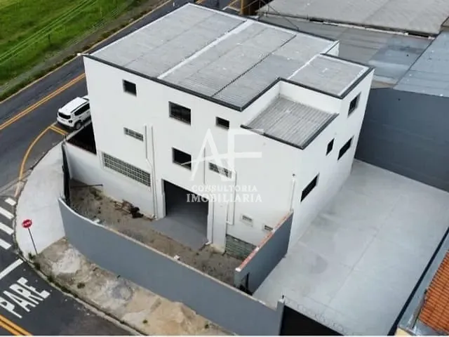 Prédio com 413m², para alugar, no bairro Terra Nova em Taubaté