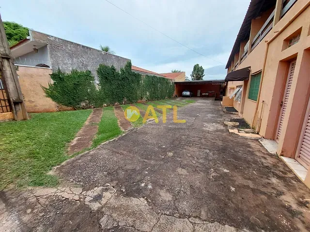 Prédio com 719m², à venda, no bairro Jardim Tropical em Ourinhos