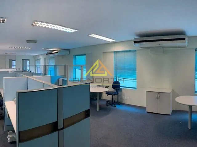 Prédio com 901m², para alugar, no bairro Vila Clementino em São Paulo