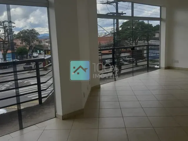 Prédio com 927m², para alugar, no bairro Jardim Satélite em São José dos Campos