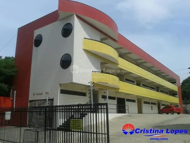 Prédio à venda, no bairro Nossa Senhora das Graças em Teresina