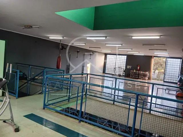 Prédio à venda, no bairro Parque Anhangüera em Ribeirão Preto