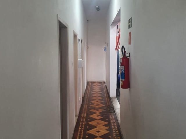 Prédio com 1048m², à venda, no bairro Atalaia em Aracaju