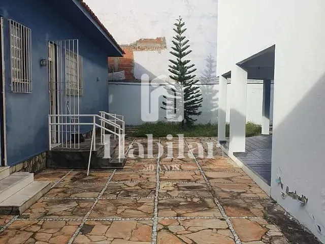Prédio com 1048m², à venda, no bairro Atalaia em Aracaju