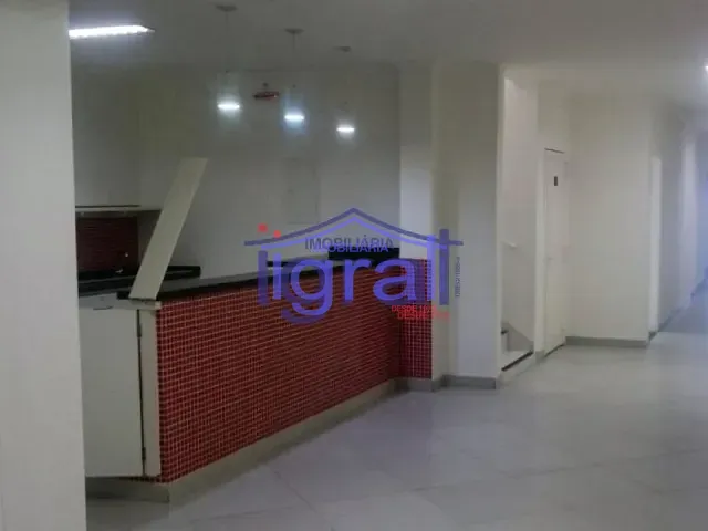 Prédio com 816m², para alugar, no bairro Liberdade em São Paulo
