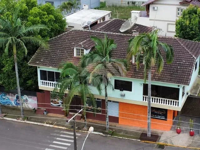 Prédio com 729m² 1 quarto e 1 banheiro, à venda, no bairro Centro Administrativo em Teutônia