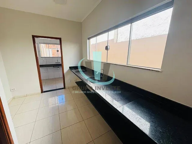 Prédio com 293m², à venda ou para alugar, no bairro Centro em Araraquara