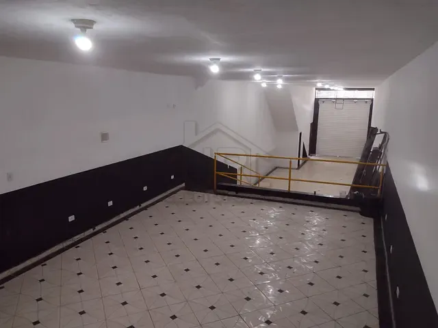 Prédio com 125m², à venda, no bairro Jardim São Gabriel em Mauá