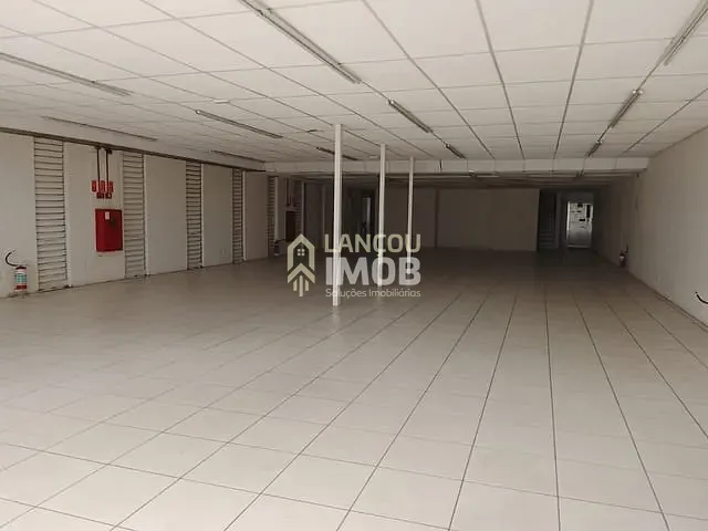 Prédio para alugar, no bairro Centro em Jundiaí