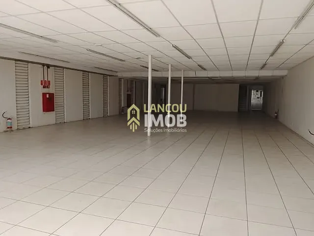 Prédio para alugar, no bairro Centro em Jundiaí