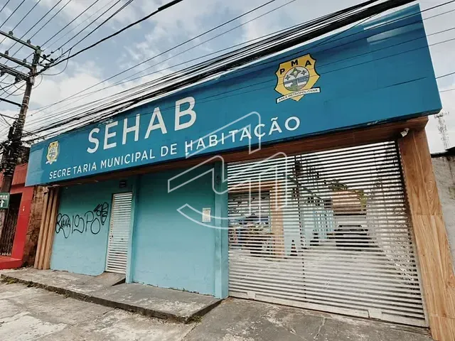 Prédio à venda, no bairro Coqueiro em Ananindeua