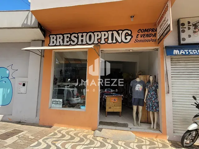Prédio com 381m², à venda, no bairro Centro em Apucarana