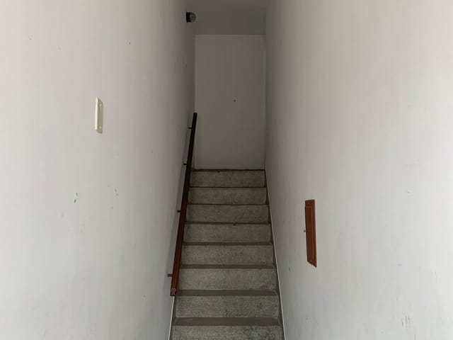 Prédio com 300m², à venda, no bairro Loteamento João Tamborindeguy Fernandes em Pindamonhangaba