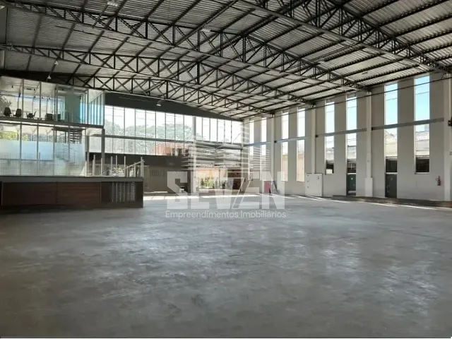 Prédio com 1361m², à venda ou para alugar, no bairro Centro em Bauru