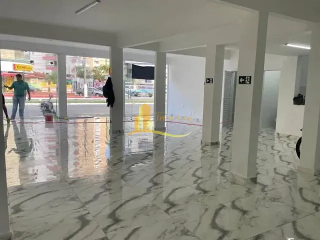 Prédio com 300m², para alugar, no bairro Tupi em Praia Grande