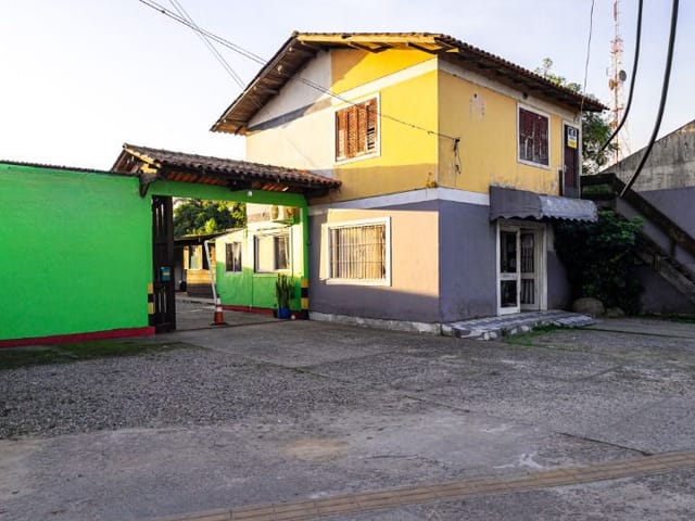 Prédio com 1292m², à venda, no bairro Areal em Pelotas