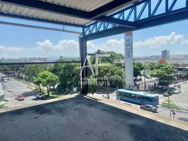 Prédio com 1200m², à venda, no bairro Jardim Satélite em São José dos Campos