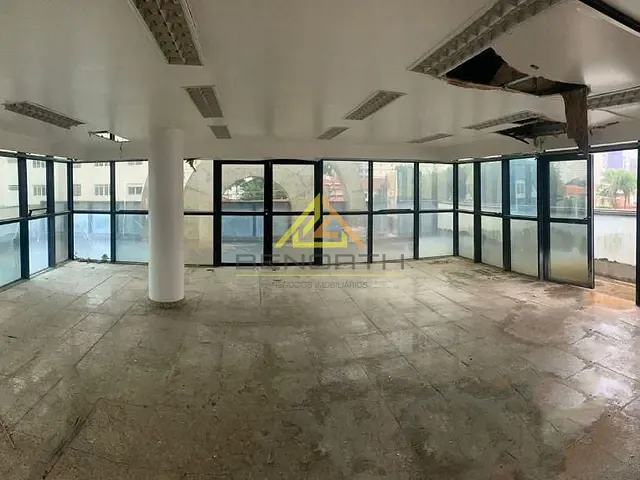 Prédio com 490m², para alugar, no bairro Campo Belo em São Paulo