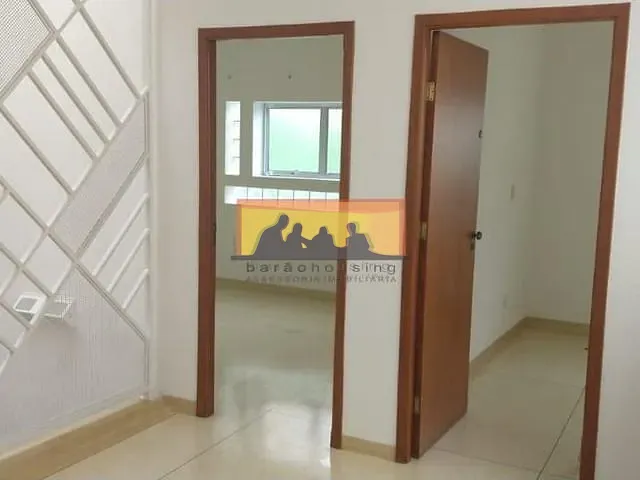 Prédio com 413m², à venda, no bairro Vila Bressani em Paulínia