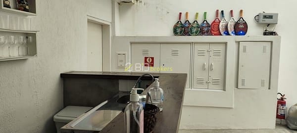 Prédio Inteiro para alugar, 300m² - Foto 10