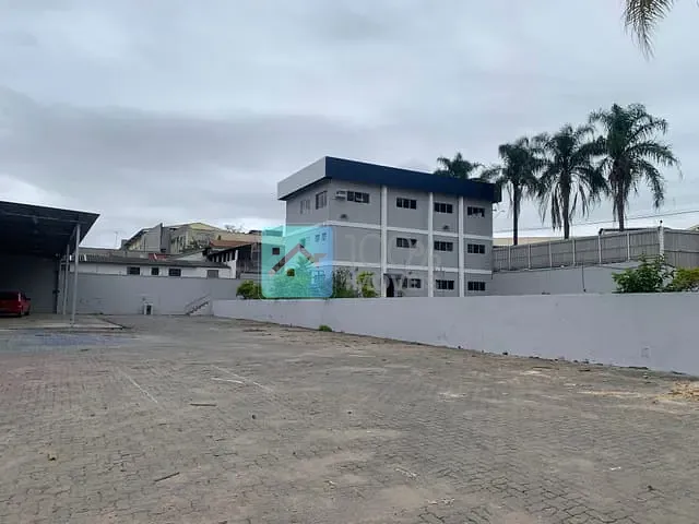 Prédio com 4047m², para alugar, no bairro Chácaras Reunidas em São José dos Campos