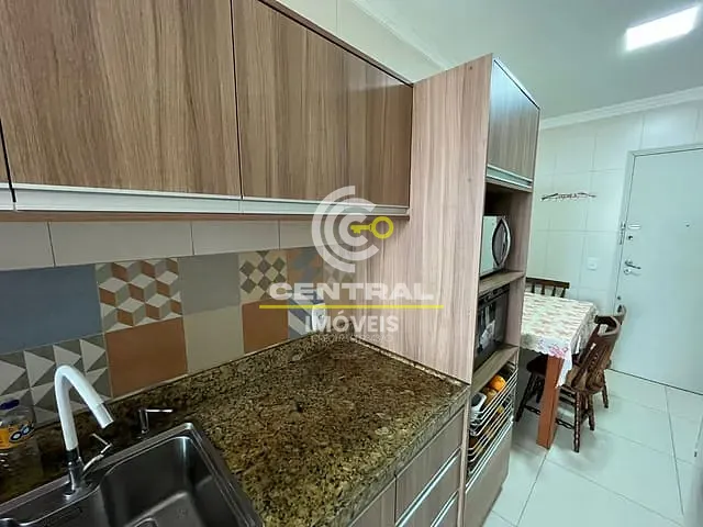 Prédio com 165m² 3 quartos e 2 banheiros, à venda, no bairro Centro em Itaboraí