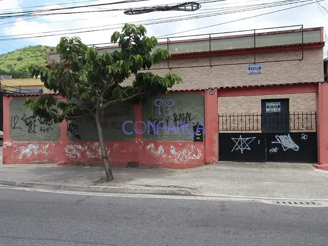 Prédio com 450m², à venda, no bairro Madureira em Rio de Janeiro